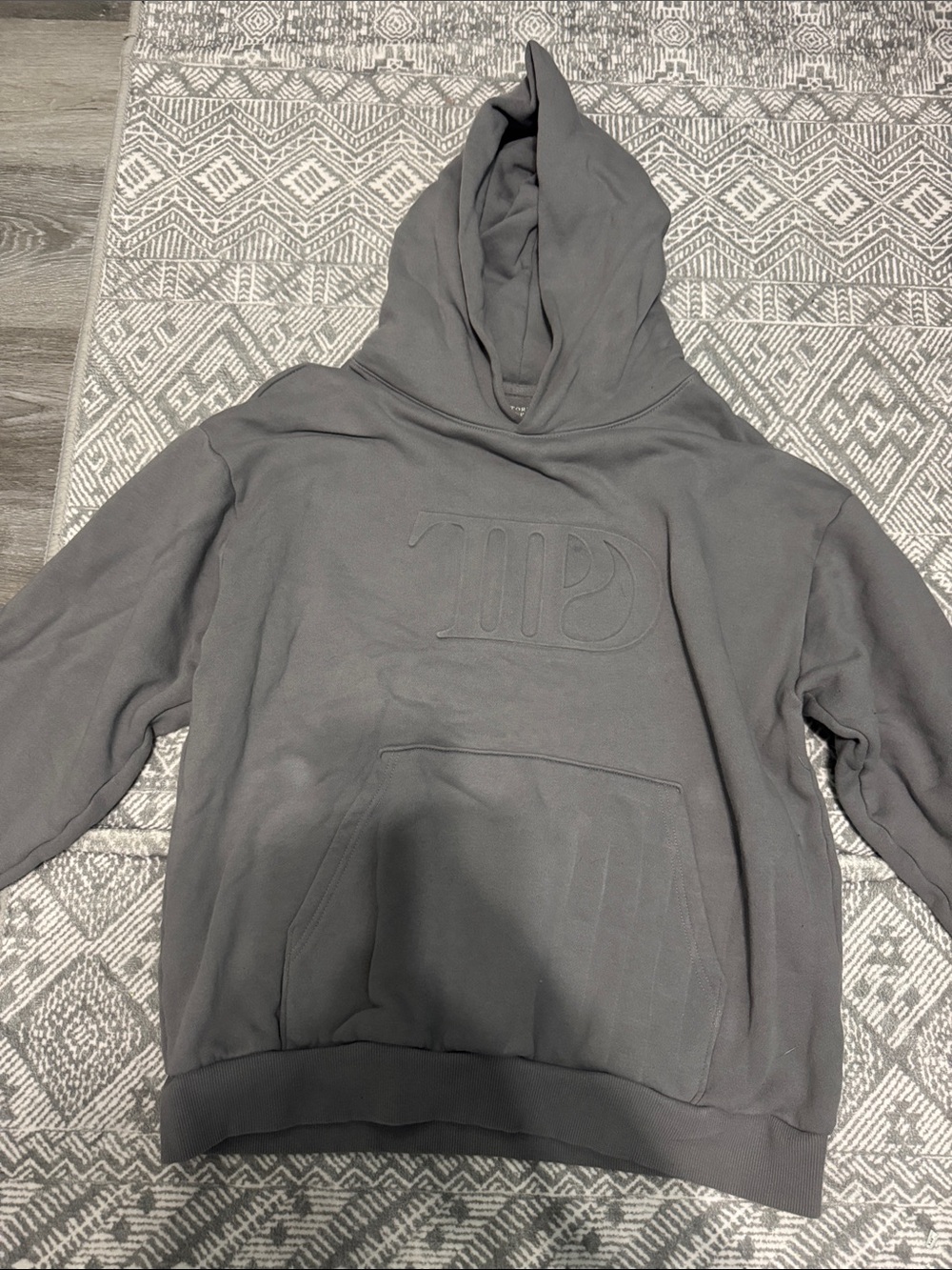 Gray Embossed Logo Hooded Sweatshirt Pullover Hoodie Taylor Swift large